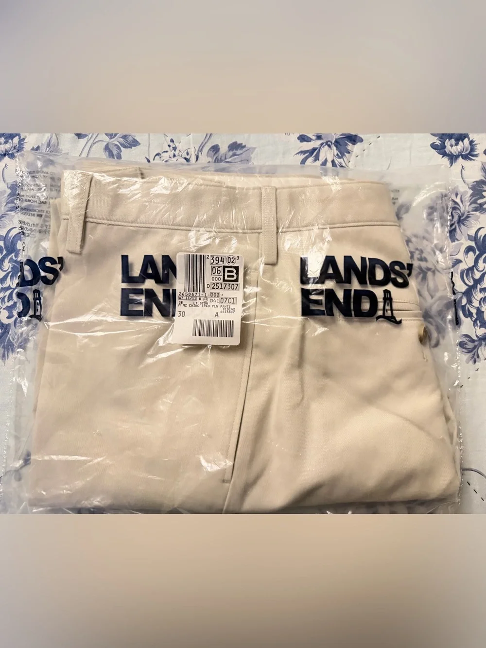 nwt Lands End no iron traditional fit chino size 35 flat/plain front